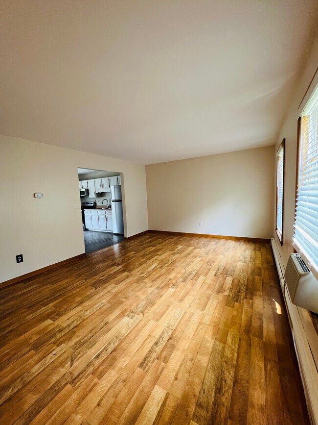 Foto del edificio - 207 Old Post Rd