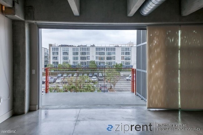Foto del edificio - 1 br, 1 bath Condo - 4141 Glencoe Avenue, ...