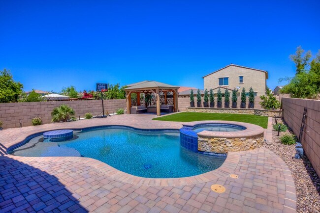 Photo - Stunning Home with Pool in La Estancia and...