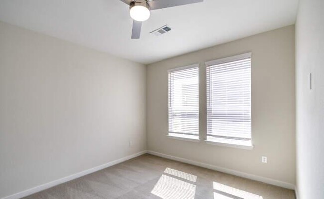 Foto del edificio - 1 bedroom in Conroe TX 77303