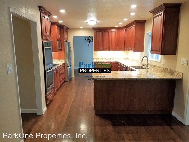 Building Photo - 5 br, 3 bath House - 1418 Reliez Valley Road