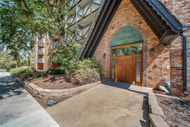 Foto del edificio - 1350 Josephine St