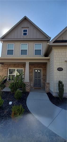 Building Photo - 4710 Falls River Dr
