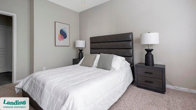 Building Photo - 2500 Woodland Park Dr