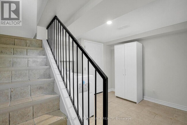 Photo du bâtiment - 940 Brant St