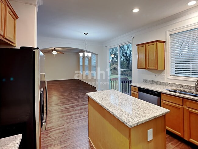 Building Photo - 7170 Calusa Drive