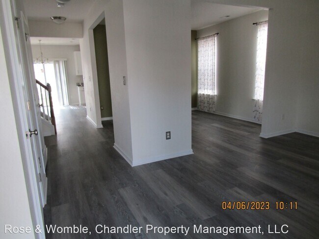 Building Photo - 3 br, 2.5 bath House - 3010 Stonecreek Drive