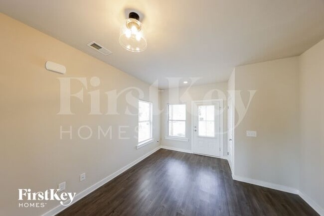 Building Photo - 61 Co Rd 1701