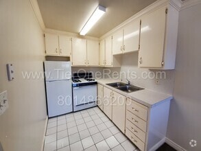 Building Photo - 2892 S 200 E