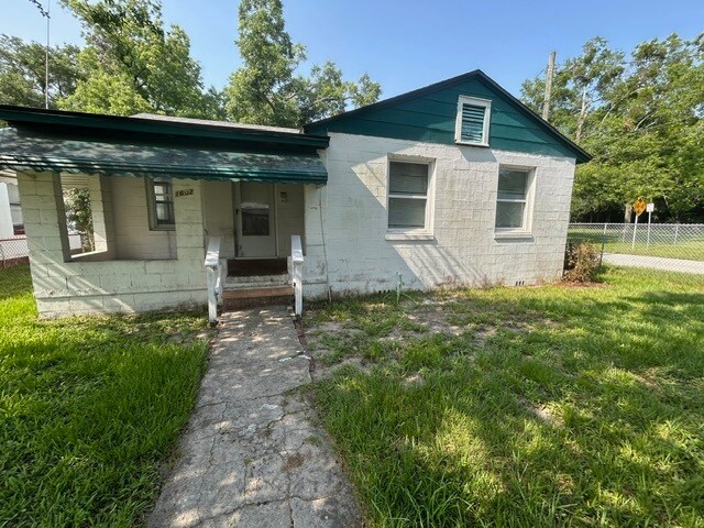 Foto principal - 1602 Wambolt St