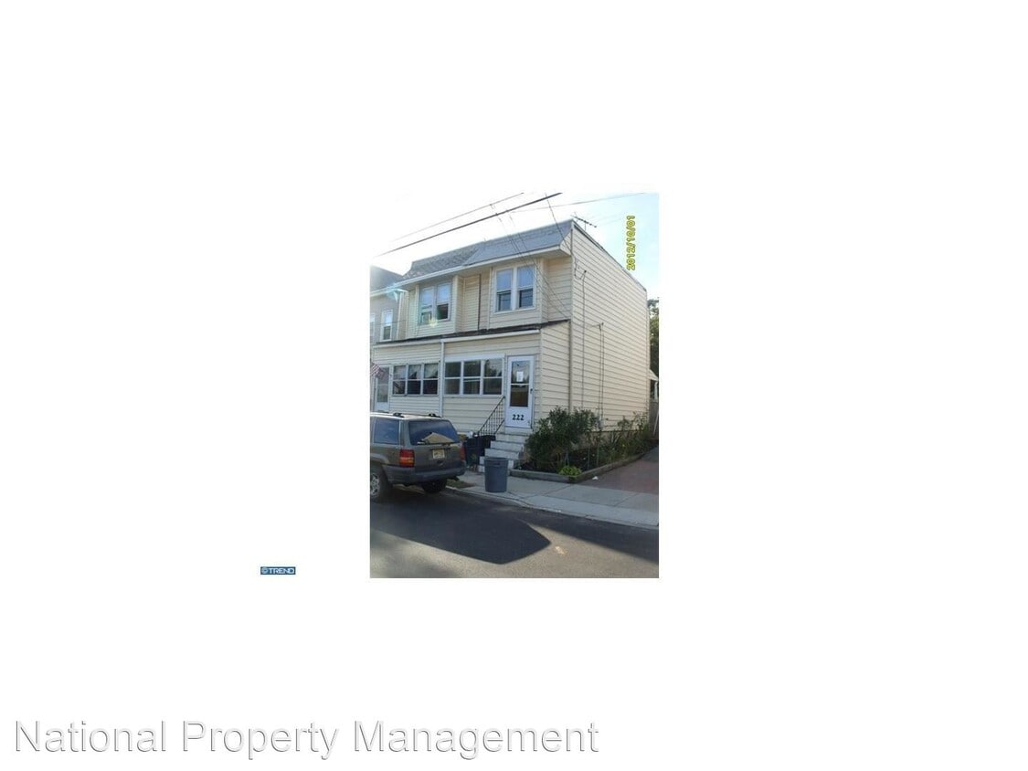 Primary Photo - 2 br, 1 bath House - 222 E Franklin St