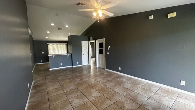 Photo - Charming 3-Bedroom Home with Screened Lana...