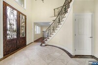 831 Pascack Rd