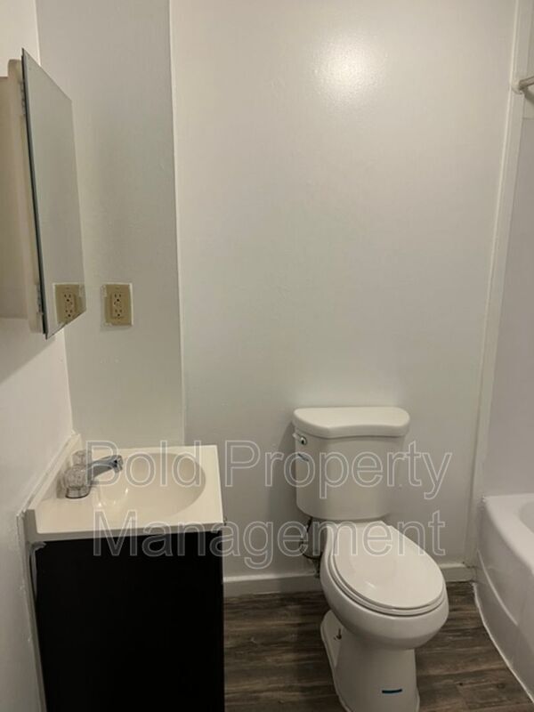 367 W Greenwich St Unit 1 Apt.A, Reading, PA 19601 Condo for Rent in