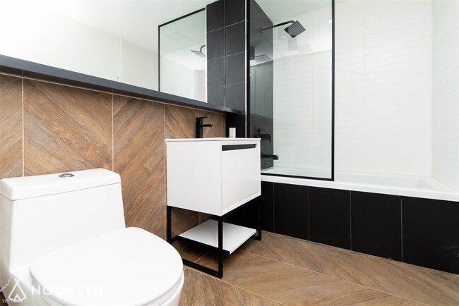 Building Photo - 1 br, 1 bath  - 492 Lefferts Ave 2