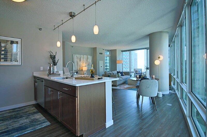Foto principal - 539 N McClurg Ct