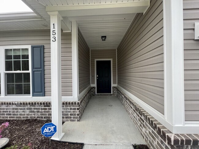 Building Photo - Home For Rent