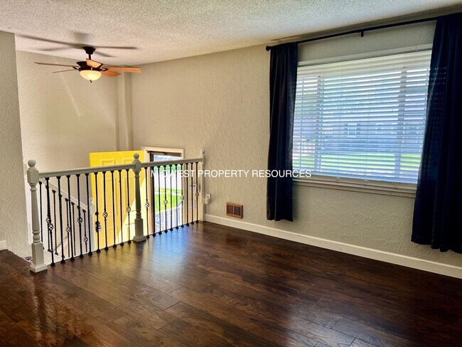 Foto del edificio - Beautiful home, conveniently located in Bl...