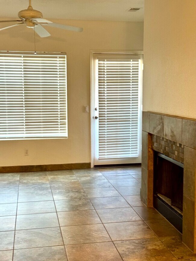 Foto del edificio - Fantastic 1bd/1ba property at a great price in Scottsdale