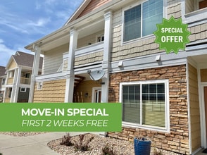 Building Photo - 4855 Hahns Peak Dr