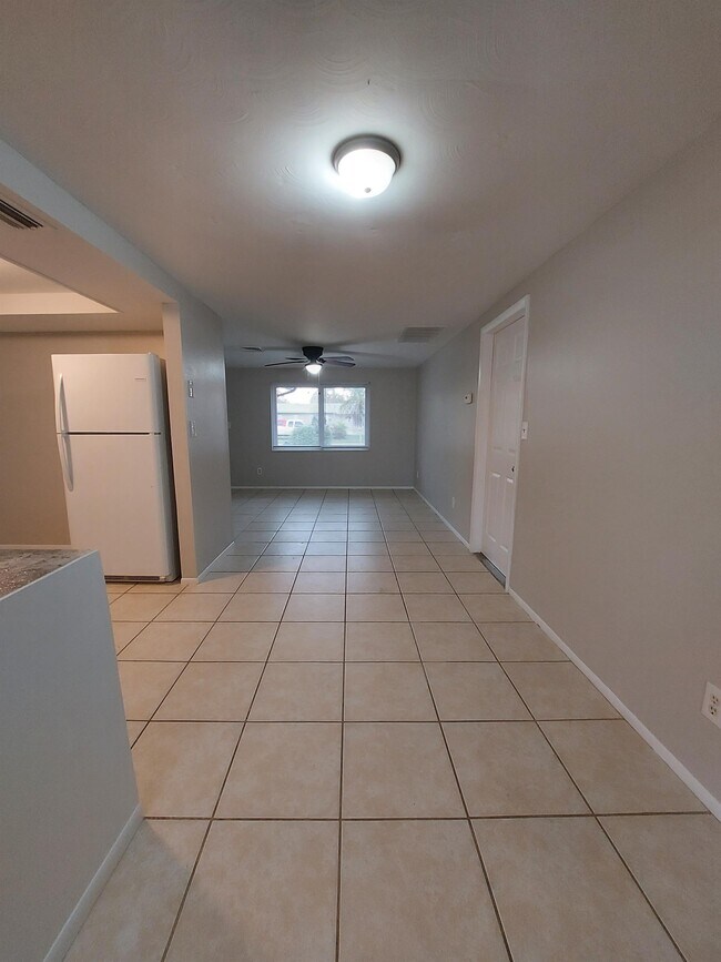 Foto del edificio - 13250 Fourth St