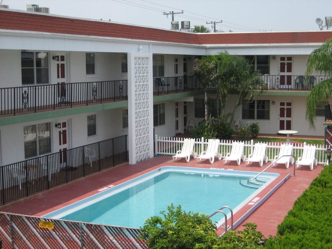 Primary Photo - Newly Renovated Apartment Unit!