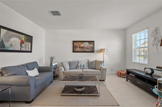 Building Photo - 3077 Nottel Dr