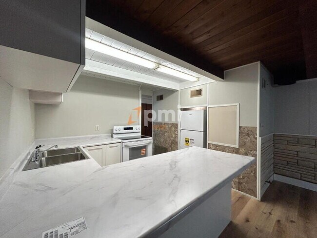Foto del edificio - 517 Bies St
