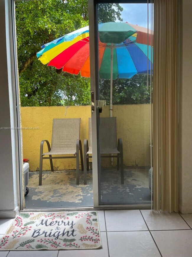 Foto del edificio - 8270 SW 149th Ct