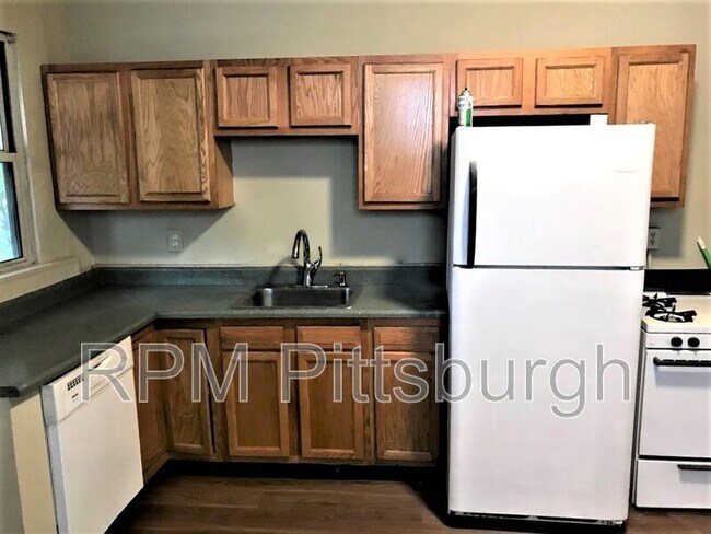 Foto del edificio - 3108 Niagara St