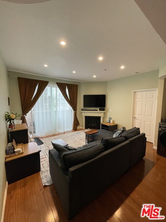 Foto del edificio - 620 S Gramercy Pl