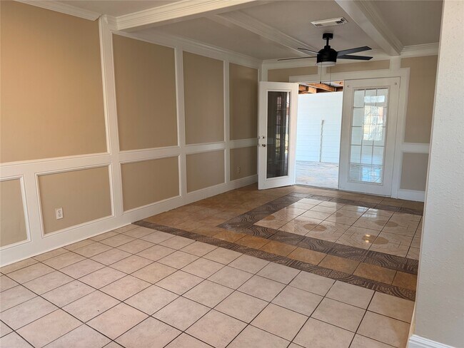 Foto del edificio - 628 Truman St