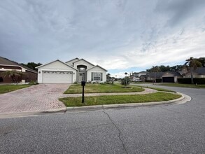 Building Photo - 10077 Portofino Dr