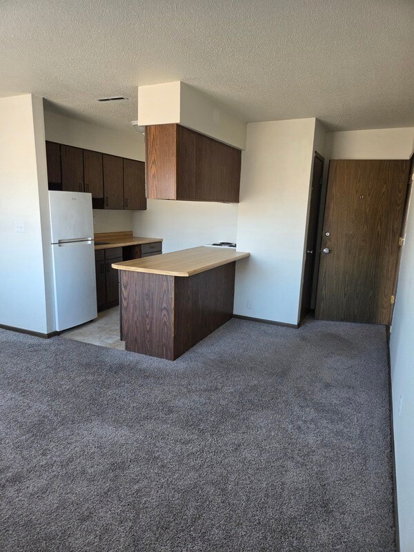 Foto del edificio - 980 Eisenhower Rd