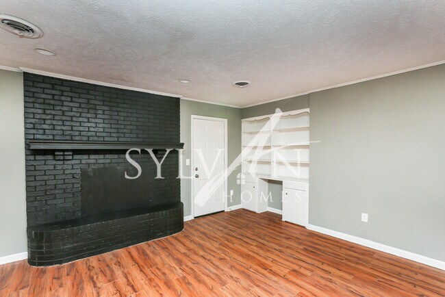 Foto del edificio - This charming home is move-in ready!