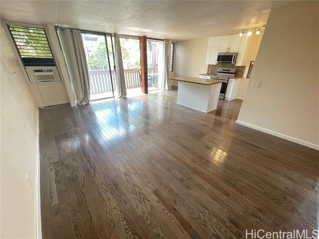 Building Photo - 84-757-757 Kiana Pl