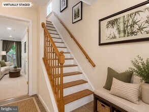 Building Photo - 1511 Ashburnham Dr