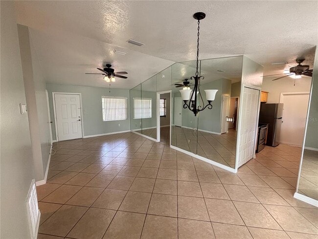 Building Photo - 95 Cricket Hollow Ln