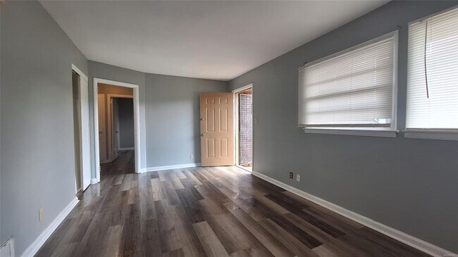 Foto del edificio - 3827 Harrison Rd