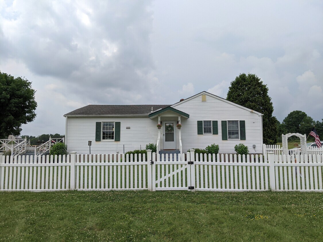 305 Larger Cross Rd, Bedminster, NJ 07921 House Rental in Bedminster