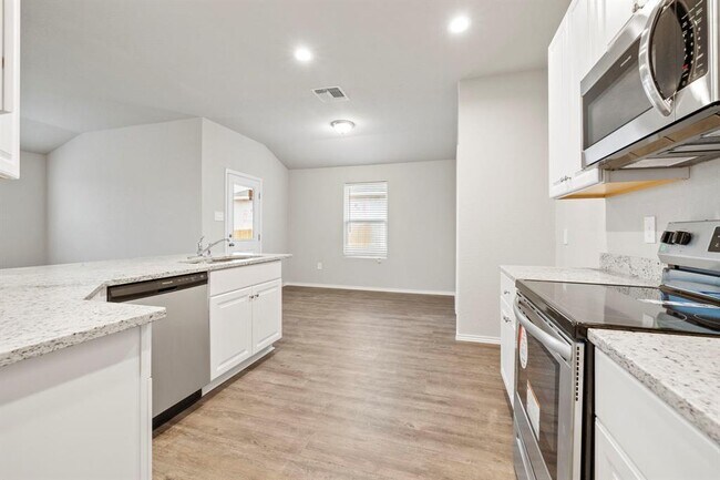 Foto del edificio - 3209 Ridge Pl