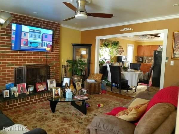 3 br, 1 bath - 4202 Kissena Blvd 2nd floor - 3 br, 1 bath  - 4202 Kissena Blvd 2nd floor