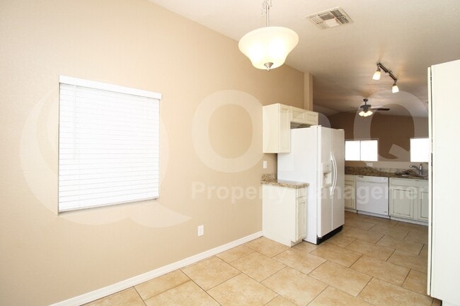 Building Photo - 11514 E Contessa St