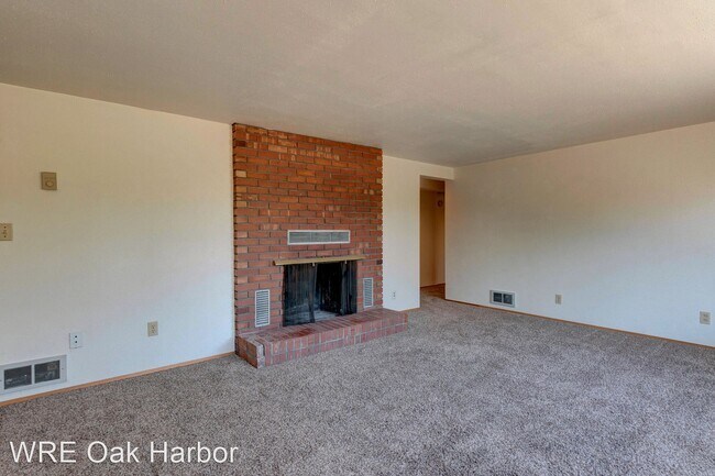 Building Photo - 2 br, 1 bath House - 462 SW Fairhaven