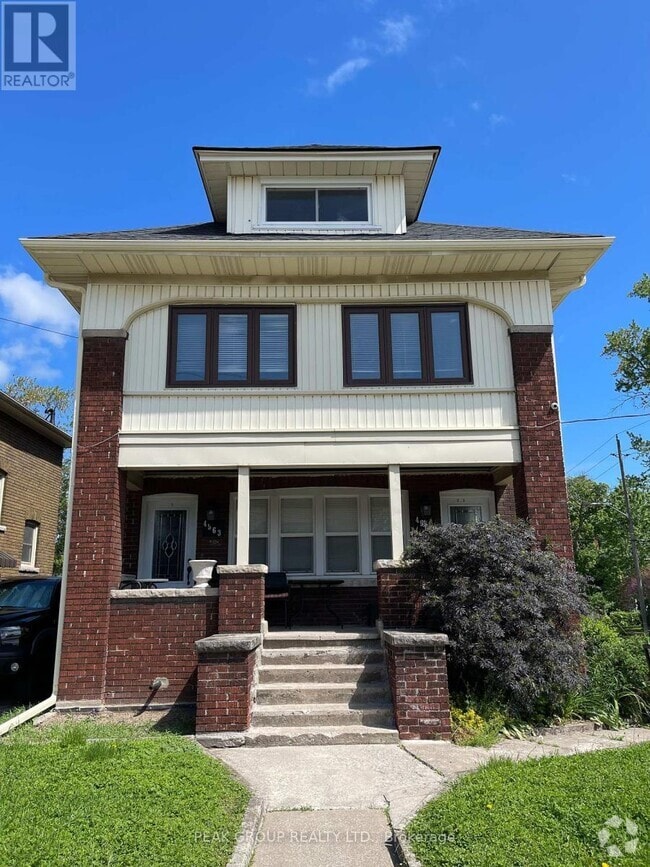 Building Photo - 4961 Armoury St