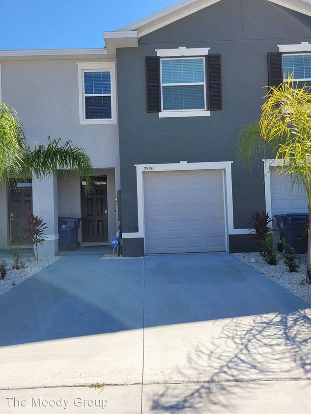 3 br, 2.5 bath House - 2920 Peony Praire Lane