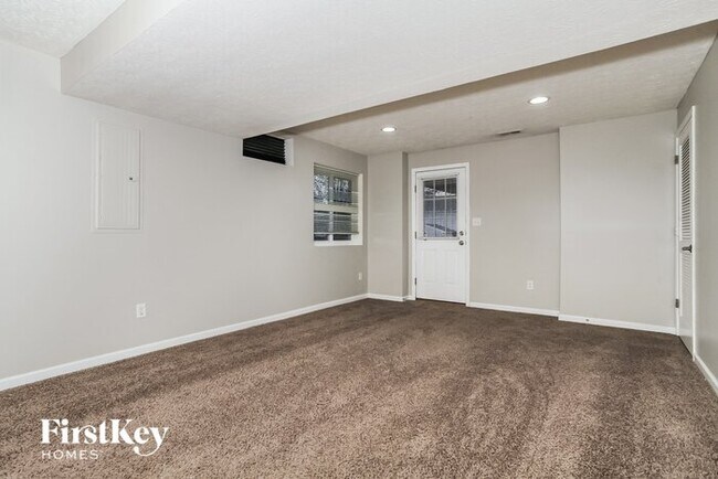Building Photo - 4862 Eagle Ridge Ct