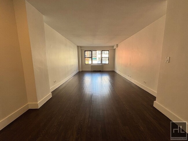 Foto del edificio - EAST 63 STREET