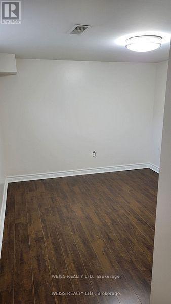 Building Photo - 76 Charleswood Dr