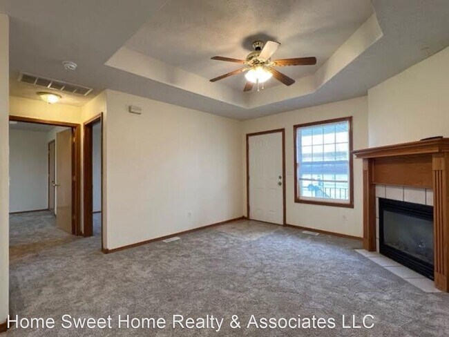 Foto del edificio - 2 br, 1 bath House - 327 S Teakwood Ave